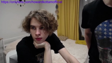 Howardkottam  22-11-2021 video squirtbig